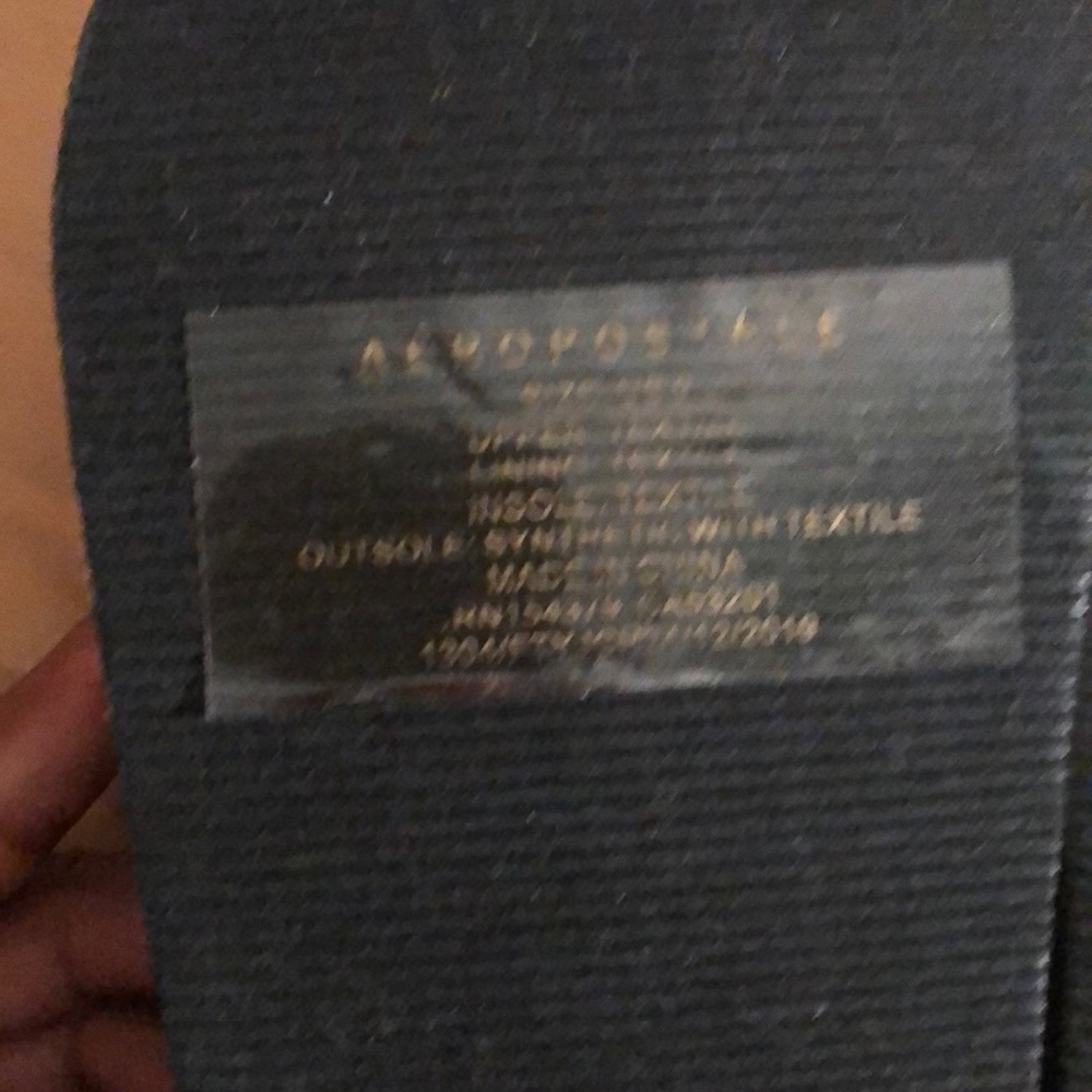 sandals - Picture 3 of 3